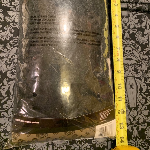 HALLOWEEN RASTA WIG. - Picture 6 of 9